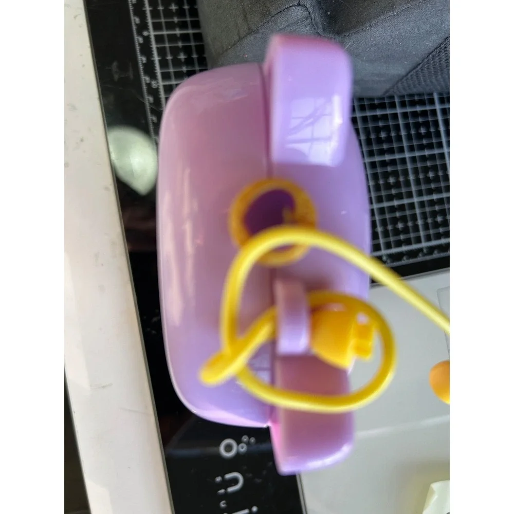 Polly Pocket Sushi Shop Cat Compact, Japanese Sushi-Themed Toys Play Fun